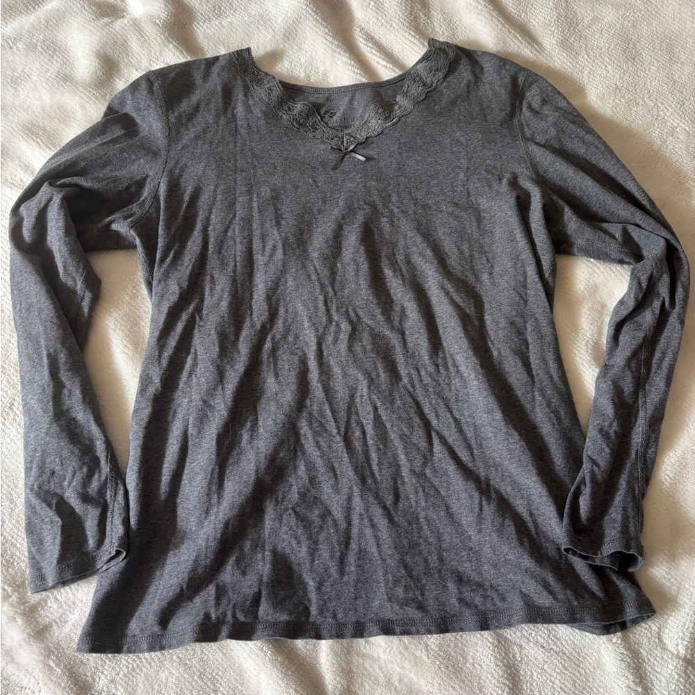 High Sierra Charcoal Long Sleeve with lace detailing Women's Tee